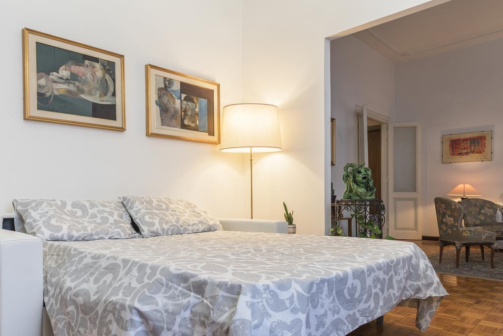 Flower'S Market Apartment - Charme Holidays Rome Buitenkant foto