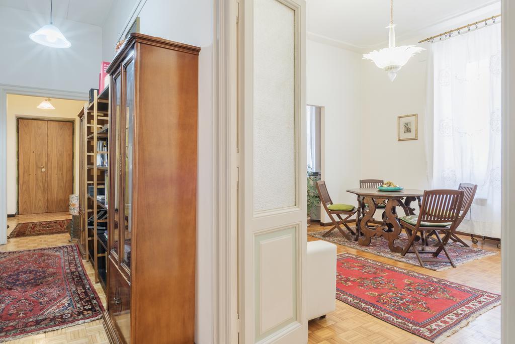 Flower'S Market Apartment - Charme Holidays Rome Buitenkant foto